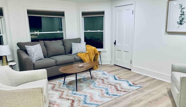 Lovely 2 bedroom apartment in the heart of Augusta