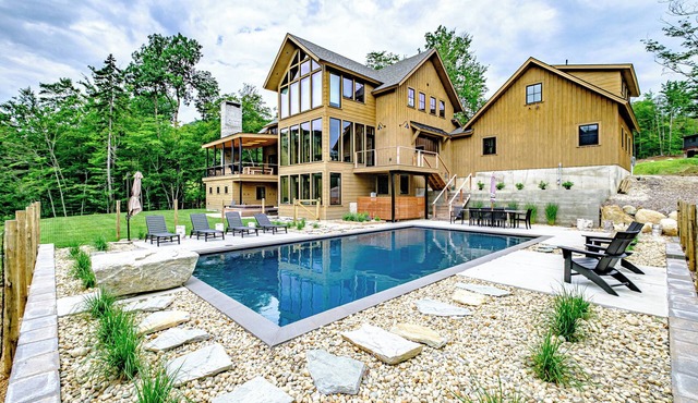 Luxury mountain house with pool/Concierge service