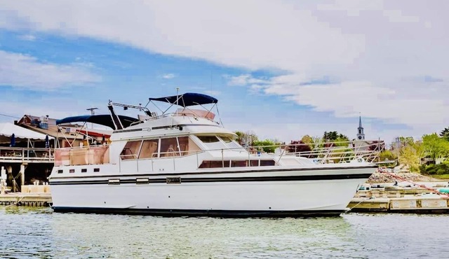 Maine Bed & Boat, NEBI on the scenic Damariscotta River