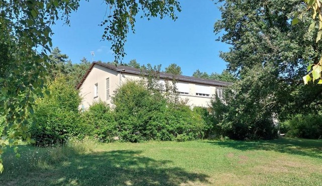 Maison familiale près du Zoo et du circuit - FR-1-410-463 in Bazouges-sur-le-Loir