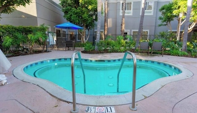 Make Your Trip Enjoyable! 2 Cozy Units, Near Disneyland Park