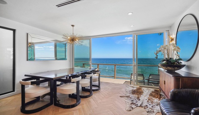 Malibu Beach Front Entire Home!