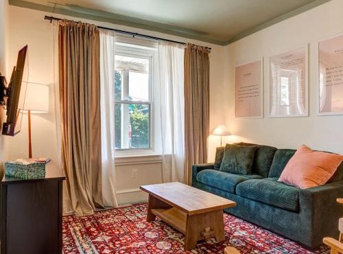 Manayunk Apt Driveway Parking Sleeps 6 Walkable