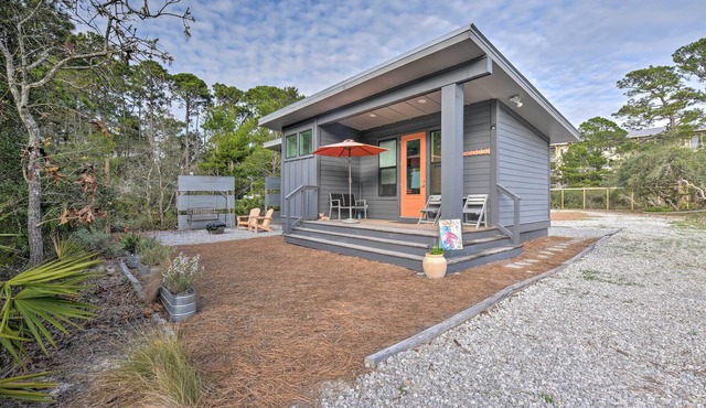 Mid-Century Modern Beach Cottage with Fire Pit!