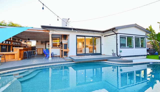Modern Long Beach Retreat