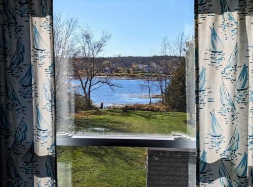 NEW Beachy Watering Cove Cottage