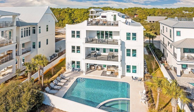 New Luxury 30A Retreat! - 11BR/13BA -Private Pool, Rooftop Lounge, Golf Cart Inc