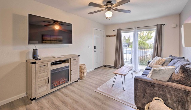 NEW! Pullman Condo w/ Balcony ~ 1 Mi to WSU Campus