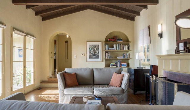 NEW! Silver Lake Home with Jacuzzi & Fruit Garden
