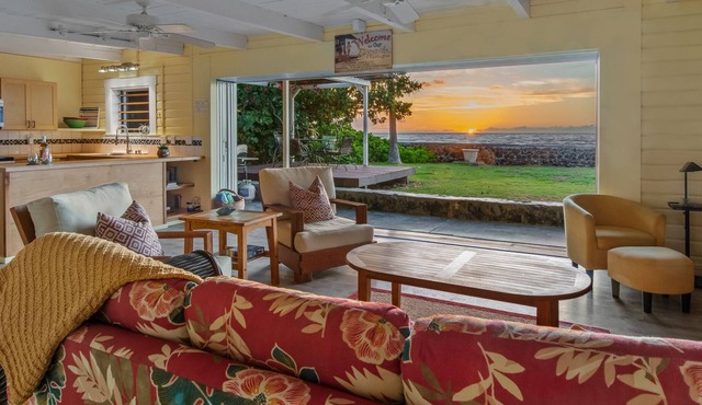 Oceanfront Hawaiian-style Beach House