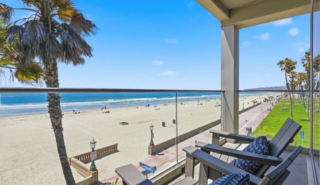 Oceanfront Penthouse | South Mission Beach 4