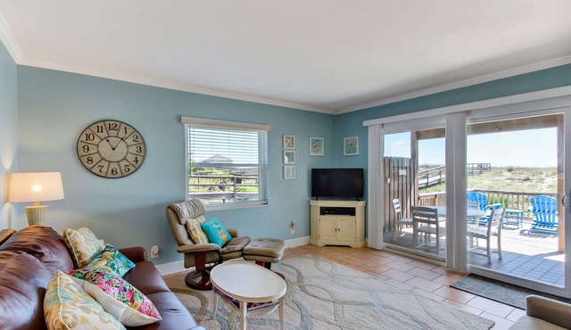 Oceanfront | Spacious Deck | Beautiful Views | Seagate Condo