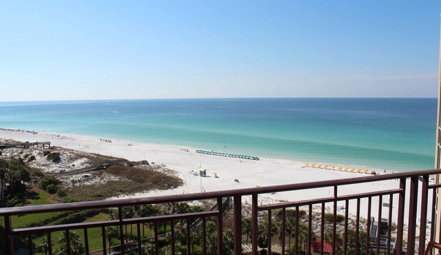 Oceanfront Westwinds 4784 in Destin: 2BR, 2BA condo, sleeps 8, great amenities!