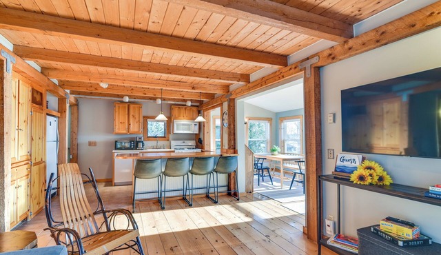 Oceanside Bass Harbor Home w/Peaceful Deck!