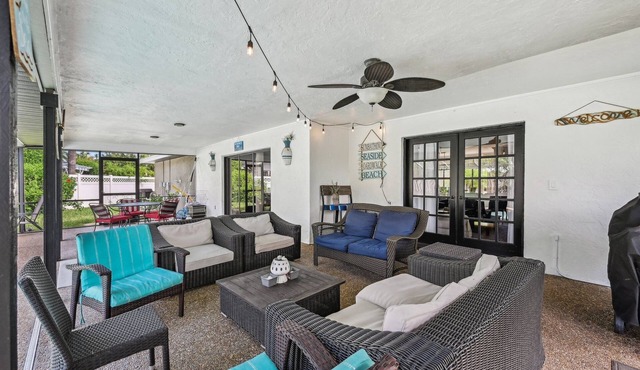 Paradise Near IMG, AMI, SRQ - Heated Pool