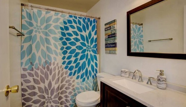 Pet Friendly w/ great central location!
