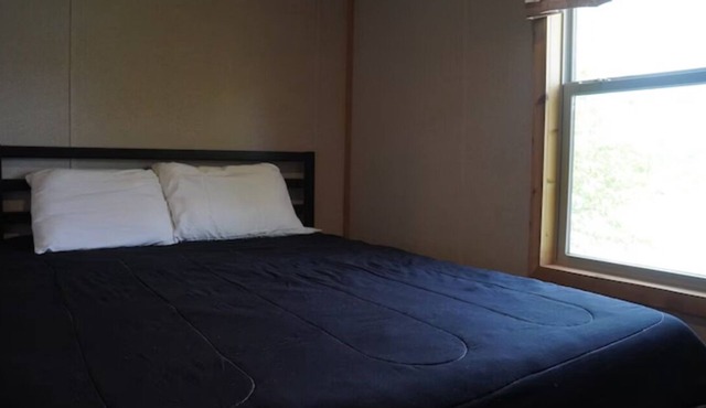Pine Lakes Cottage Stay | Close to Nature & Water Activities | Family Getaway