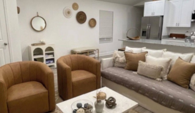Quiet Furnished 2BR/2BA Downtown Pensacola Home with Gated Yard Near Beaches