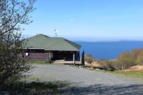 Raven Guesthouse