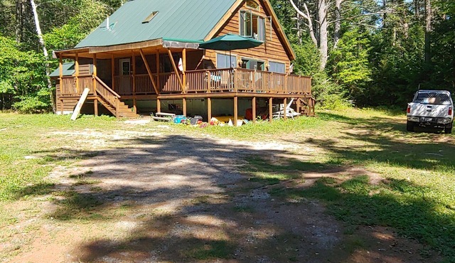 Riverside 3 bedroom 2 bath near Baxter State Park