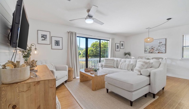 Sea Esta 30A Condo, Steps from Seagrove Beach