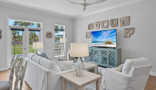 "Sea Suite" Gulf Place Home - Steps to beach, Pickleball