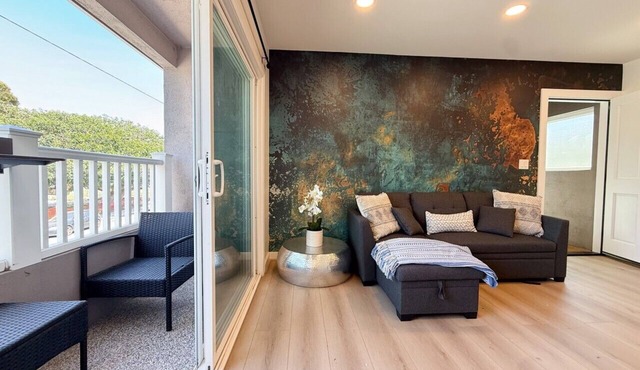 Seal Beach Comfort Retreat