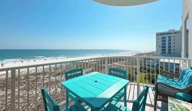 Spanish Key 407 | Steps from Flora Bama | Pools, Hot Tub, Gym & More! | My Beach Getaways