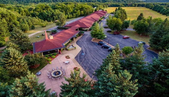 Spring Valley Inn