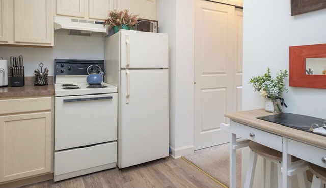 Sweet & Simple in a Central Location