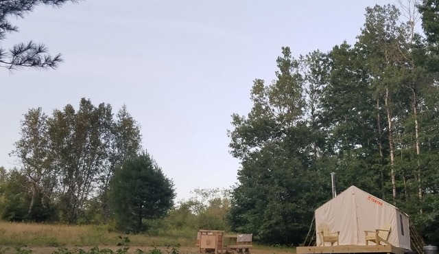 Tentrr Signature Site - Featherfoot Farm