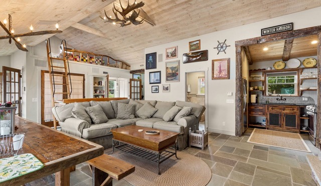 The Boathouse feet from the ocean, modern farmhouse décor with spectacular views