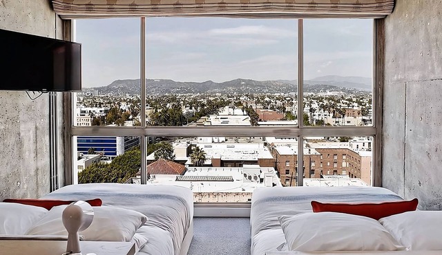 The LINE Hotel Los Angeles, High-level Hollywood Hills View Double, Onsite Pool!