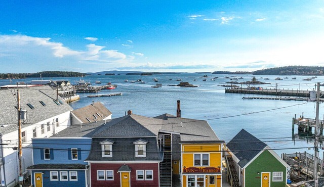 The Nathaniel Bowditch - Inn on the Harbor