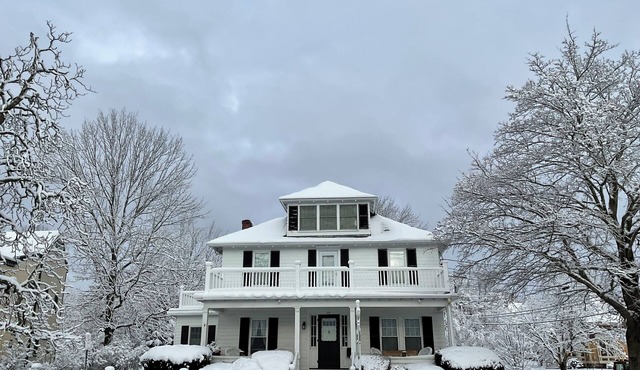 The Nicholson Inn