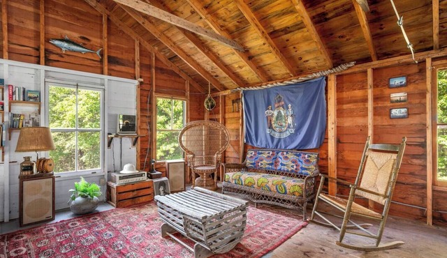 THE NOOK Apartment