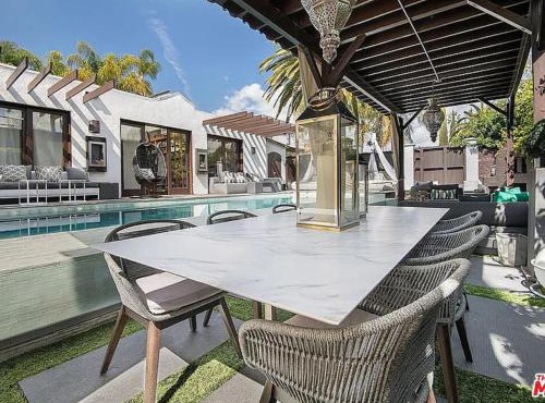 The Serene Melrose Oasis!
