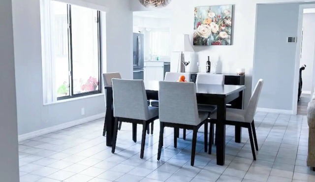This nice house is located close in a nice and safe neighborhoods and 15