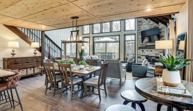 Trails, Golf & Beaches! Luxe Innsbrook Resort Stay