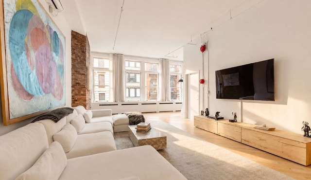 Union Penthouse by StayHaus | Light-filled Flatiron 3BR with Keyed Elevator