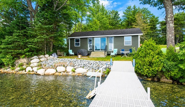 Water's Edge - George's Pond