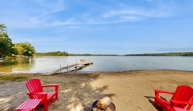 Waterfront cabin with private dock, beach, deck, grill, & firepit - dogs welcome