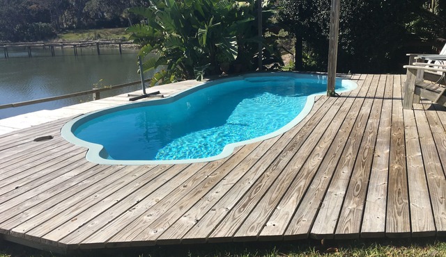 Waterfront Home - With Secluded Private Pool On Beautiful Half Moon River