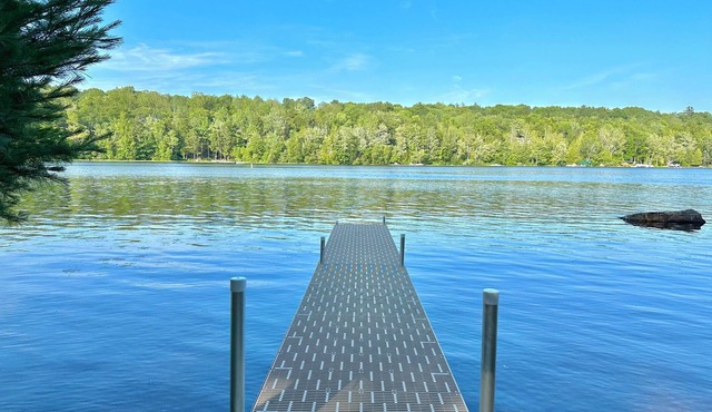 Waterfront - Toddy Pond - Perfect Family Getaway!