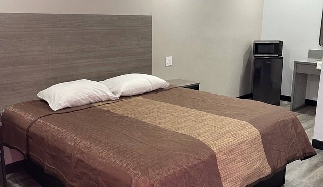 Welcome Inn & Suites