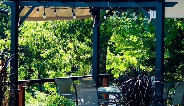 Wonderful Bed and Breakfast Accommodation for Four Guests near Belfast, Maine
