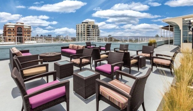 WorldMark Inn at the Park - Studio Accessible