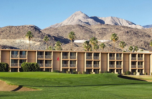 1,200-acre outdoors and fun in the sun!