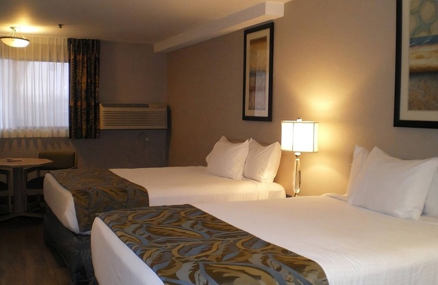 Look No Further! Indoor Pool, Free Parking, Near Idaho Black History Museum!