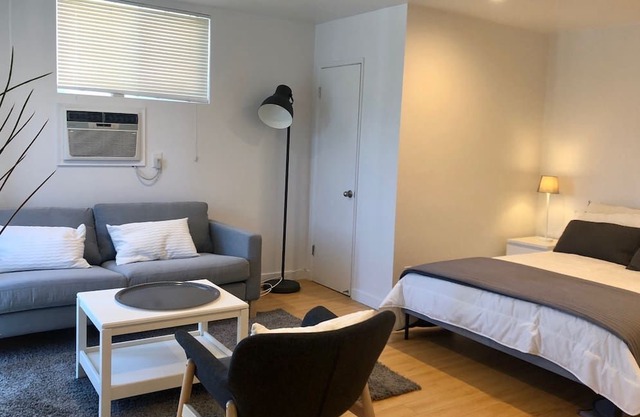 ☀️Studio Luxury Apartment in Sawtelle by Just Bring Your Toothbrush☀️